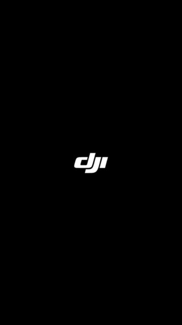 La nueva DJI Power Auro 2000 Elite es la estación de energía de 2 kWh más compacta de DJI, que combina la energía para exteriores y el almacenamiento de energía para el hogar en un diseño compacto equivalente a la clase de 1 kWh. Con el primer diseño "todo en uno" de DJI, integra un cargador para auto de 600 W, un módulo MPPT de 600 W, un cable retráctil de 140 W y puertos SDC duales de 600 W. Con estos módulos esenciales integrados, optimiza tanto la recarga como el suministro de energía en una amplia variedad de escenarios. Lleva menos. Obtén más energía.  

✅ La estación de energía de 2 kWh más compacta de DJI
✅ Salida estable de 2000 W para el 99 % de las necesidades diarias de energía
✅ Puertos SDC duales para el ecosistema DJI y más
✅ Control de energía en una sola aplicación inteligente
✅ Protección multicapa, confiable por dentro y por fuera
✅ El primer cargador para auto de 600 W y módulo MPPT integrados de DJI
✅ Diseño todo en uno, cable retráctil de 140 W integrado
✅ Escalable con la batería de expansión más pequeña de DJI

🔗 www.djistoreiberia.com

#DJI #DJIPower #Auro2000Elite #portablepowerstation